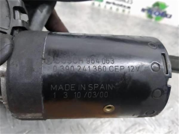 MOTOR LIMPIAPARABRISAS DEL. Peugeot 206 1.1 (44,1 KW) - 11168 / HFZ