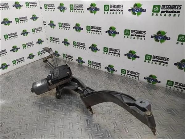 MOTOR LIMPIAPARABRISAS TRA. Mercedes C 220 - 11277