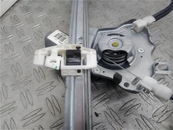 ELEVALUNAS ELECTRICO DEL. DCHO. Citroen Xsara 2.0 HDI (66 KW) - 11284 / RHY
