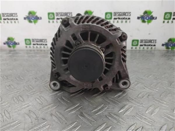 CAJA FUSIBLES/RELE Peugeot 407 2.0 HDI (100 KW) - 11430 / RHR
