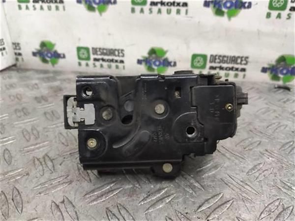 CERRADURA PUERTA TRA. IZDA. Volkswagen Passat 1.9 TDI (3B5) (85 KW) - 11486 / AJM