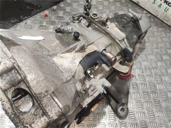 CAJA CAMBIOS MANUAL Volkswagen Passat - 11682 / AWX