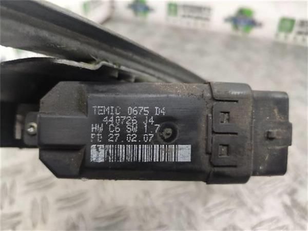 MOTOR ELEVALUNAS TRA. DCHO. Renault Scenic 1.6  II (2003-2009) (82 KW) - 11778 / K4M97