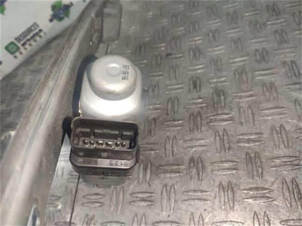 MOTOR ELEVALUNAS DEL. IZDO. Renault Scenic 1.9 DCI II (88 KW) - 11786 / F9QD8