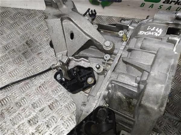 CAJA CAMBIOS MANUAL Renault Fluence 1.6 (81 KW) - 11961 / K4M V8