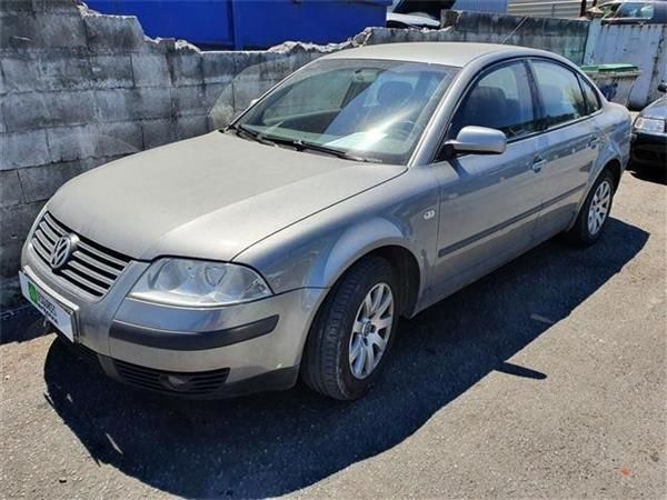 MOTOR COMPLETO Volkswagen Passat 1.9 TDI (3BG) (96 KW) - 12138 / AWX