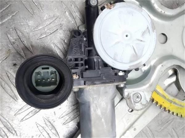 ELEVALUNAS ELECTRICO TRA. DCHO. Lexus IS 2.2 D IS220D XE2(A) (130 KW) - 12822 / 2ADFHV