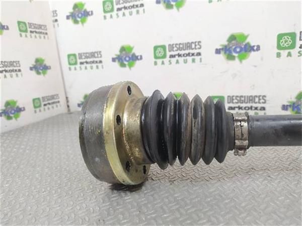 TRANSMISION DEL. IZDA. Volkswagen Golf 1.6  IV (1J1) (1997 - 2003) (74 KW) - 13525 / AKL