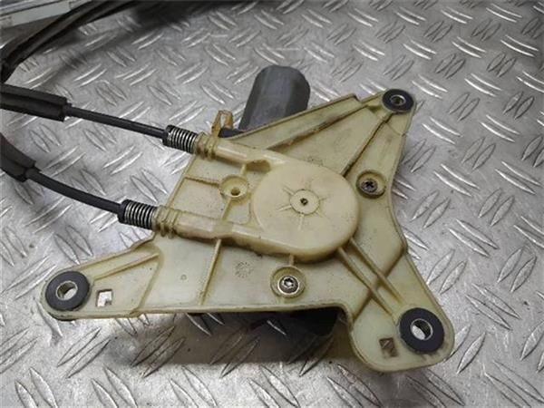 MOTOR ELEVALUNAS DEL. DCHO. Renault Master 2.3 DCI III (92 KW) - 14011 / M9TA6