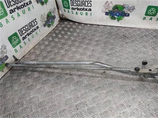 MOTOR LIMPIAPARABRISAS DEL. Peugeot 308 1.6 G SW (2008-2012) (88 KW) - 14226 / 5FS O 5F01