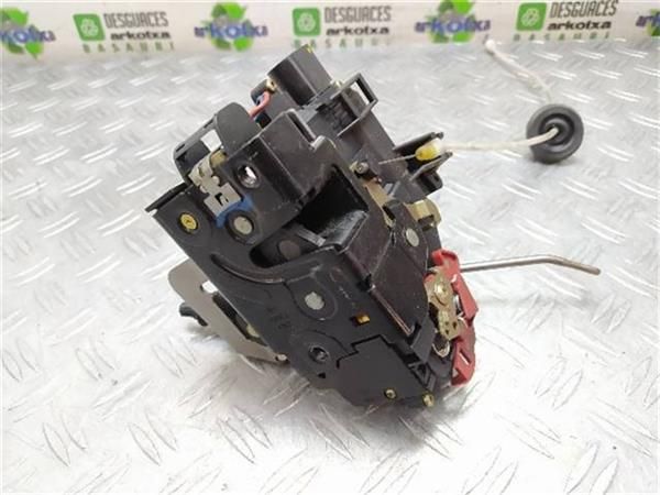CERRADURA PUERTA DEL. DCHA. Audi A4 2.5 TDI (8E) AVANT (B6) 163CV (120 KW) - 14358 / BCZ