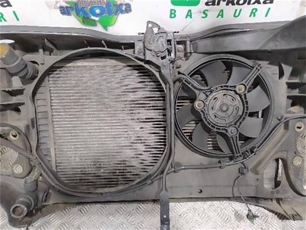 FRENTE DELANTERO Volkswagen Passat 1.9 TDI (3BG) (96 KW) - 14618 / AWX