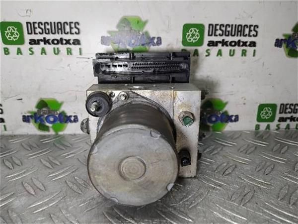 NUCLEO ABS Renault Clio 1.5 DCI III (2010-2014) 88CV (65 KW) - 14889 / K9K 67 2