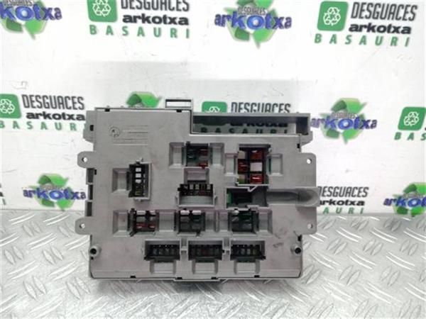 CAJA FUSIBLES/RELE BMW 320 2.0 D SERIE 3 (E90) (2004-2012) 163CV (120 KW) - 15178 / 204D4 2