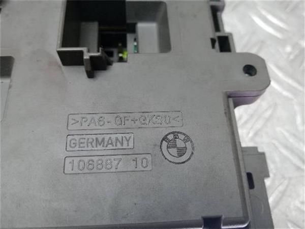 CAJA FUSIBLES/RELE BMW 320 2.0 D SERIE 3 (E90) (2004-2012) 163CV (120 KW) - 15178 / 204D4
