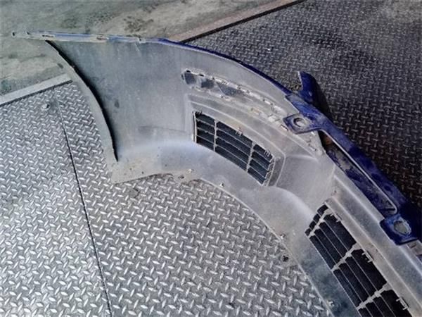 PARAGOLPES DEL. Fiat Stilo 1.9 JTD (192) 120CV (88 KW) - 15222 / 192A8000
