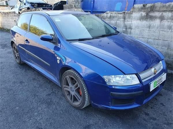 PARAGOLPES DEL. Fiat Stilo 1.9 JTD (192) 120CV (88 KW) - 15222 / 192A8000