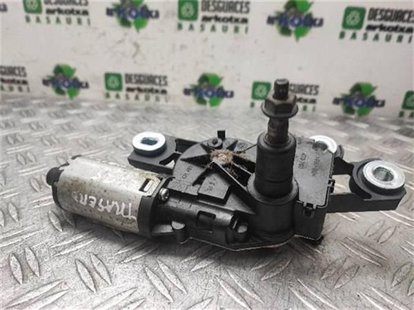 MOTOR LIMPIAPARABRISAS TRA. Seat Ibiza 1.6 TDI 6J (66 KW) - 15271 / CAY