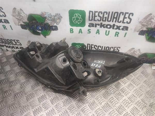 FARO DEL. DCHO Dacia Sandero 1.2 G (BS) (2008-2012) (55 KW) - 15321 / D4FF7