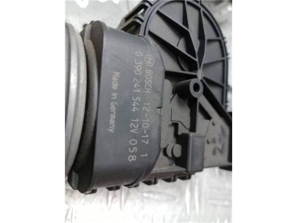 MOTOR LIMPIAPARABRISAS DEL. Dacia Sandero 1.2 G (BS) (2008-2012) (55 KW) - 15350 / D4FF7