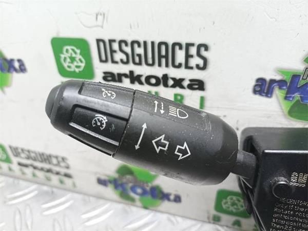 MANDO MULTIFUNCION Opel Corsa 1.4 G D 90CV (66 KW) - 15519 / Z14XEP