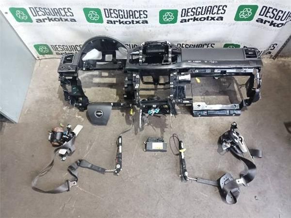 KIT AIRBAG Chevrolet Captiva 2.2 D VCDi FWD 163 CV (C140) (2011-2015) (120 KW) - 15646 / Z22D1