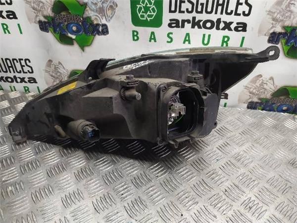 FARO DEL. DCHO Ford Focus 1.6  (CAK) (74 KW) - 15735 / FYDB