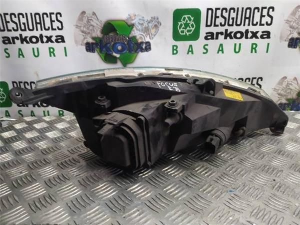 FARO DEL. IZDO. Ford Focus 1.6  (CAK) (74 KW) - 15736 / FYDB