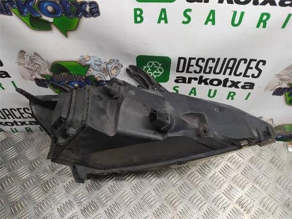FARO DEL. IZDO. Ford Focus 1.6  (CAK) (74 KW) - 15739 / FYDB