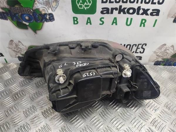 FARO DEL. DCHO Seat Ibiza 1.2 G (6L) (2001 - 2009) (47 KW) - 15761 / AZQ
