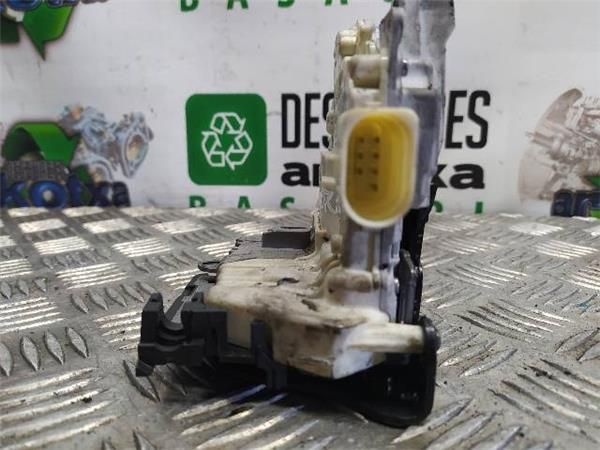 MOTOR CIERRE CENTRALIZADO TRA. IZDO. Volkswagen Passat 2.0 TDI (2011-2015) - 15787