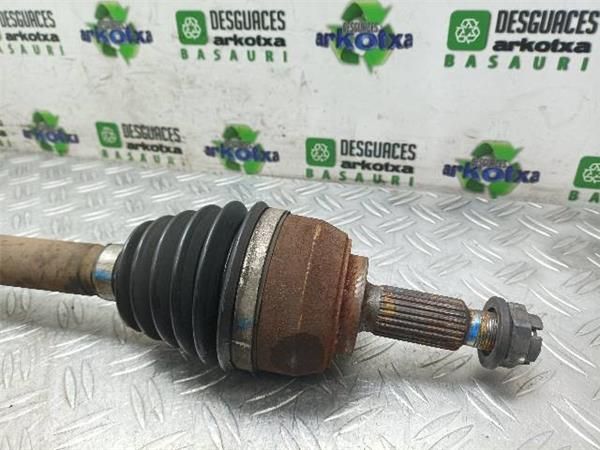 TRANSMISION DEL. IZDA. Renault Megane 1.5 DCI II (2005-2008) 106CV (78 KW) - 15952 / K9K P7 2