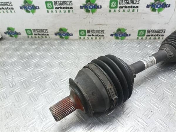 TRANSMISION DEL. IZDA. Mercedes B 180 1.8 CDI (W246) (2011-2014) 109CV (80 KW) - 16133 / 651901