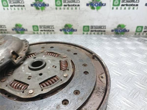 KIT EMBRAGUE COMPLETO Audi A6 2.5 TDI (C5) (1997-2005) 150CV (110 KW) - 16295 / AFB
