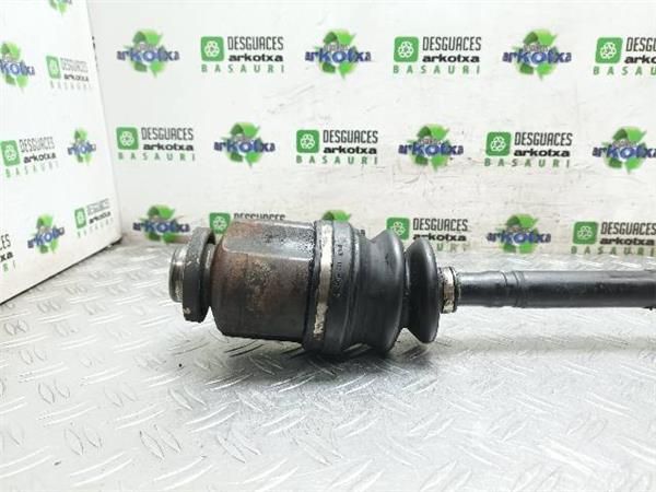 TRANSMISION DEL. DCHA. Kia Sportage 2.0 CRDI II 112CV (2004-2008) (82,5 KW) - 16308 / D4EA