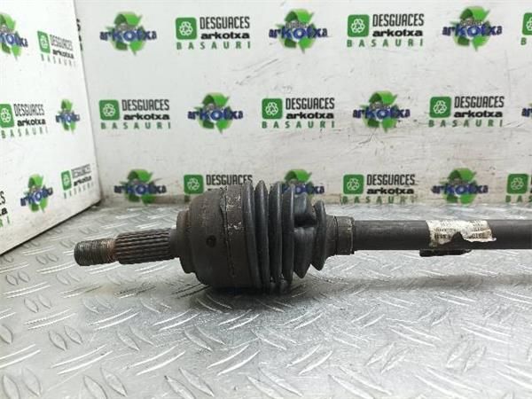 TRANSMISION DEL. DCHA. Renault Clio 1.5 DCI III (2010-2014) 88CV (65 KW) - 16320 / K9K 67 2