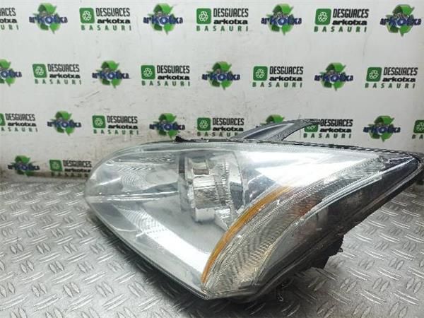 FARO DEL. IZDO. Ford Focus 1.8 TDCI II SEDAN (DB) (2005-2022) (85 KW) - 16484 / KKDA