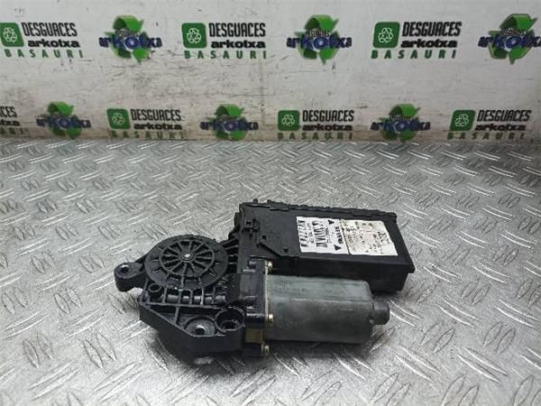 MOTOR ELEVALUNAS TRA. IZDO. Audi A4 1.9 TDI (8E) (2000-2004) (96 KW) - 16545 / AWX 2