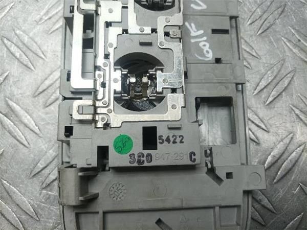 LUZ INTERIOR TECHO Volkswagen Golf 1.6 G V (1K1) (2003-2008) (75 KW) - 16579 / BSE