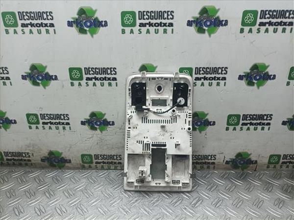 LUZ INTERIOR TECHO Audi Q3 - 16641 / CFF 2