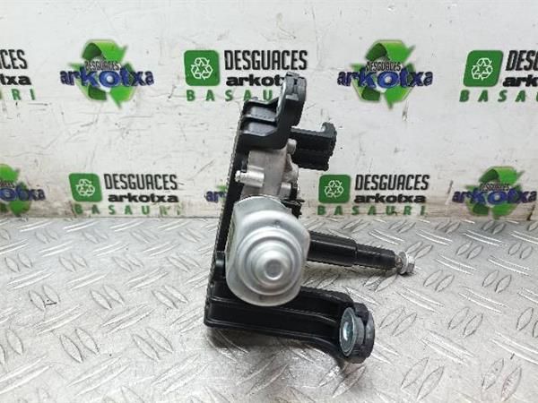 MOTOR LIMPIAPARABRISAS TRA. Opel Astra 1.7 CDTI J SPORTS TOURER (P10) (10-15) (81 KW) - 16821 / A17DTR