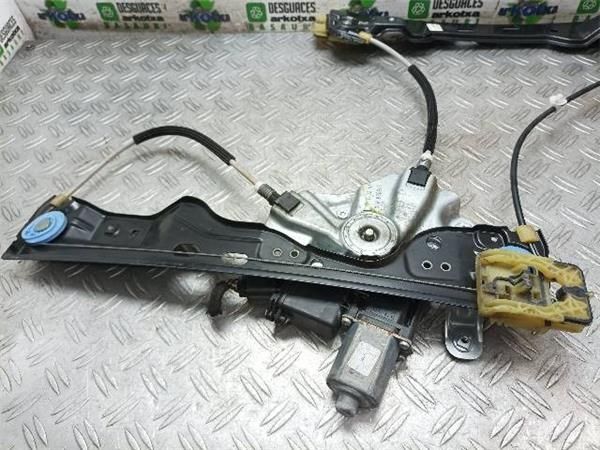 ELEVALUNAS ELECTRICO DEL. DCHO. Opel Astra 1.7 CDTI J SPORTS TOURER (P10) (10-15) (81 KW) - 16828 / A17DTR