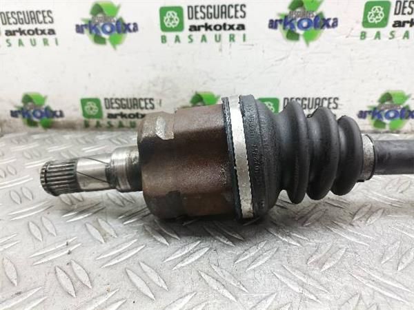 TRANSMISION DEL. IZDA. Opel Corsa 1.3 CDTI D 90CV (2006-2011) 16V (66 KW) - 17033 / Z13DTH