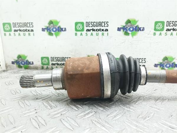 TRANSMISION DEL. IZDA. Peugeot 207 1.4 G (WA/WC/WM) 88CV 16V (2006-2013) (65 KW) - 17063 / KFU