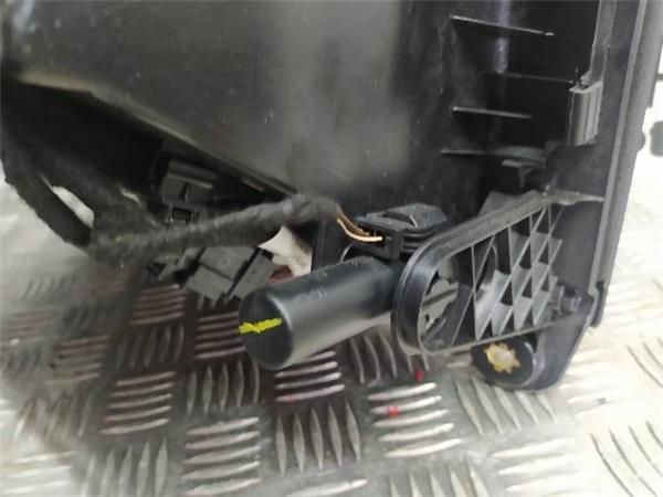 TAPA GUANTERA Audi Q3 2.0 TDI (8UB/8UG) 140CV (2011-2018) (103 KW) - 17086 / CFF