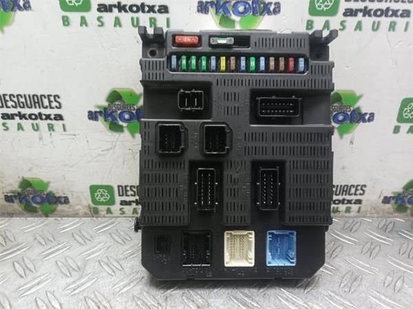 CAJA FUSIBLES/RELE Peugeot 207 1.4 G (WA/WC/WM) 88CV 16V (2006-2013) (65 KW) - 17088 / KFU