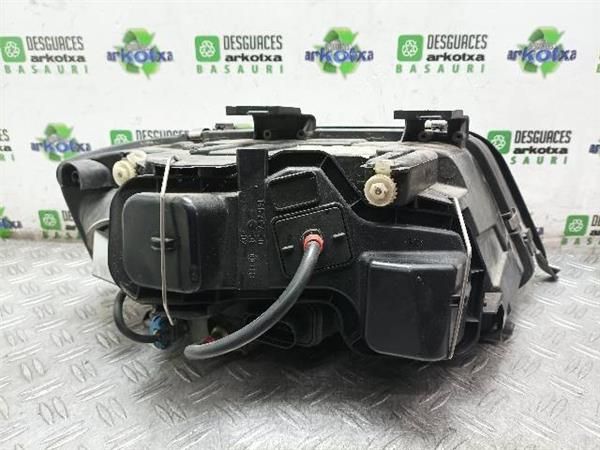 FARO XENON IZDO. Audi A6 2.5 TDI AVANT QUATTRO(4B5,C5)180 (00-05) (132 KW) - 17148 / AKE