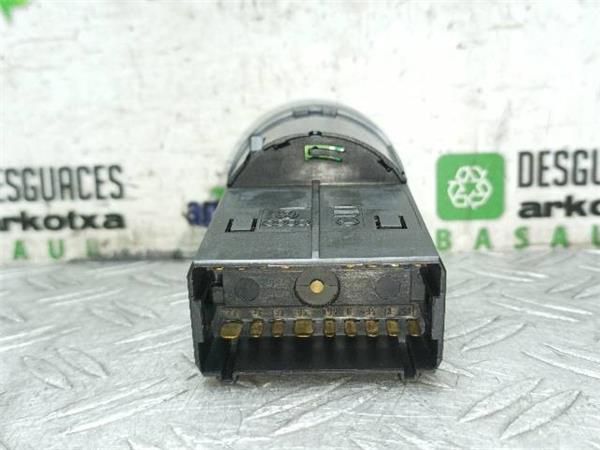 MANDO DE LUCES Volkswagen Golf 1.9 TDI IV (1J1) 110CV (1997-2004) (81 KW) - 17466 / AHF