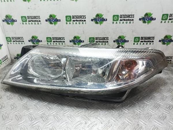 FARO DEL. IZDO. Renault Laguna 1.9 DCI II (BG) (2001-2007) 120CV (88 KW) - 17484 / F9Q C7 2