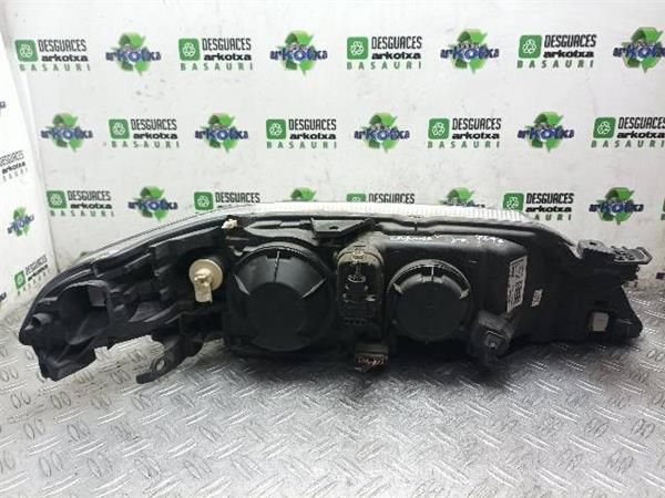 FARO DEL. IZDO. Renault Laguna 1.9 DCI II (BG) (2001-2007) 120CV (88 KW) - 17484 / F9Q C7